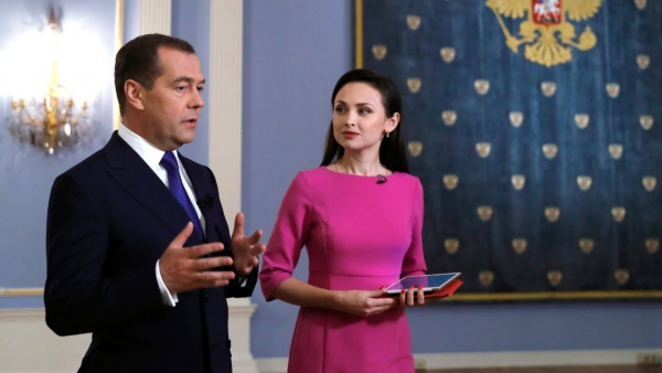 Ей доверяют интервью с первыми лицами государства